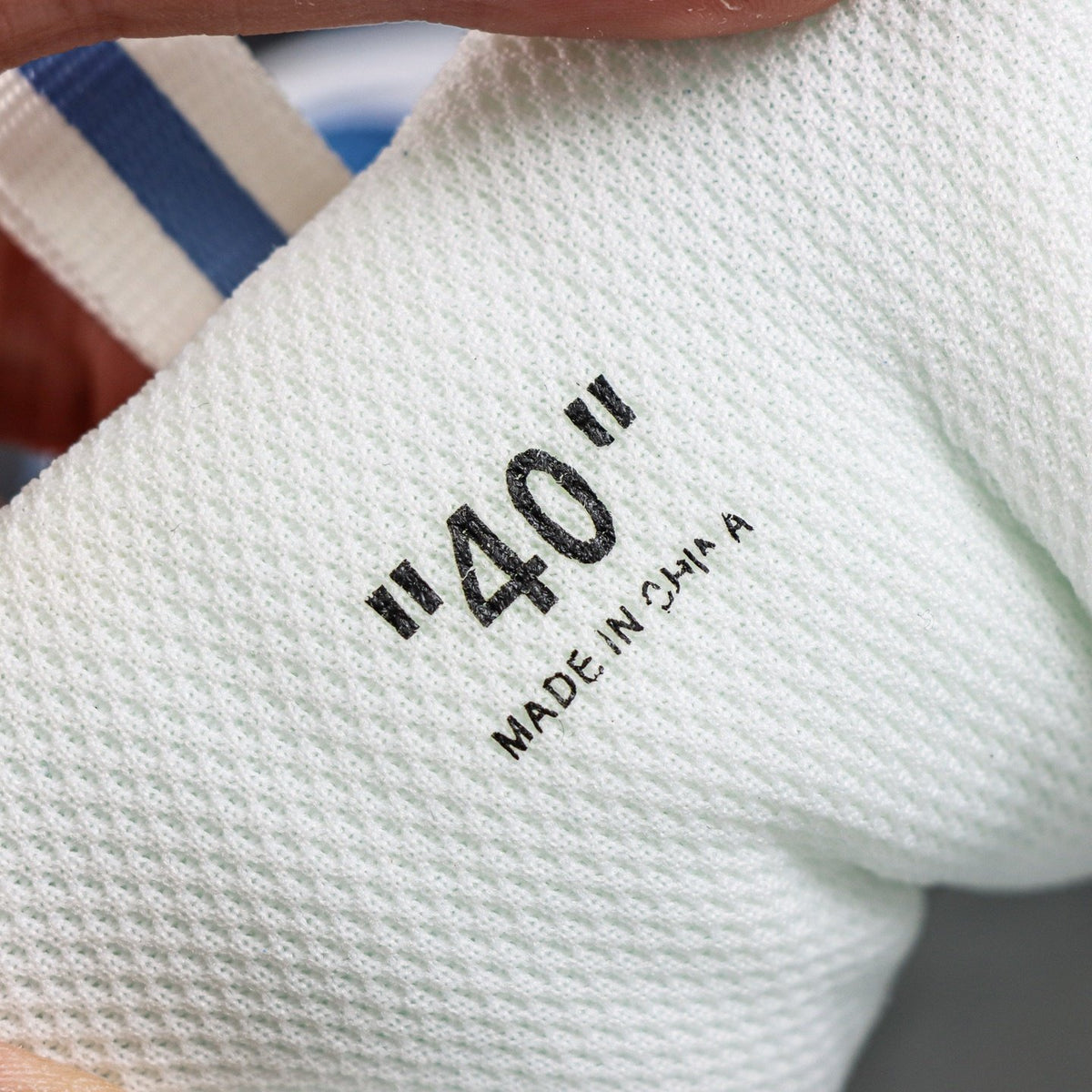 Off-White Be Right Back 'Bleu Ciel Argent' — vue 3
