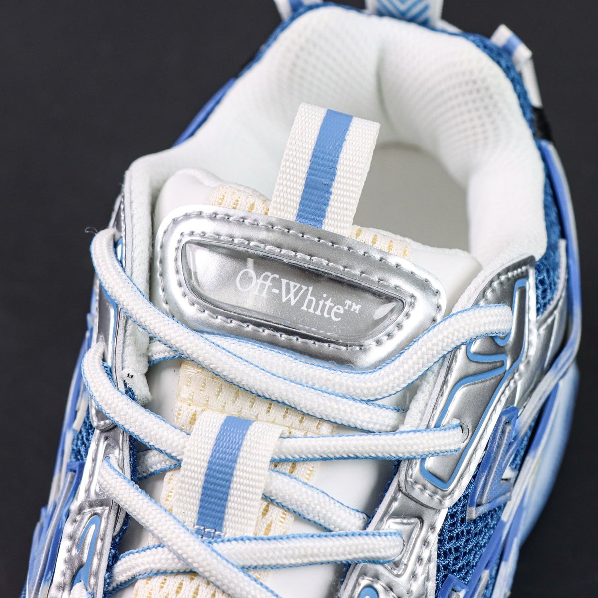 Off-White Be Right Back 'Bleu Ciel Argent' — vue 10