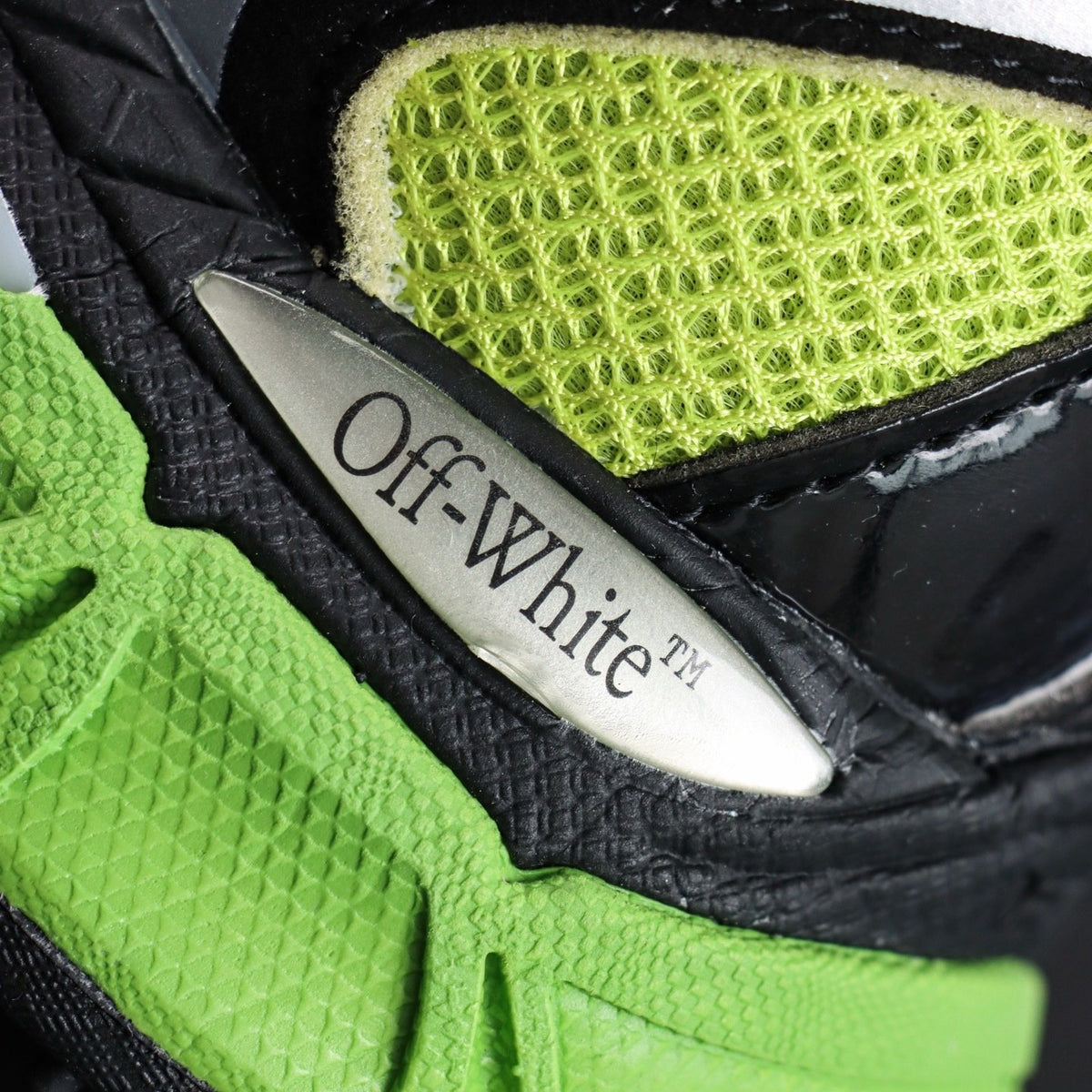 Off-White Be Right Back 'Vert Fluo Noir' — vue 8