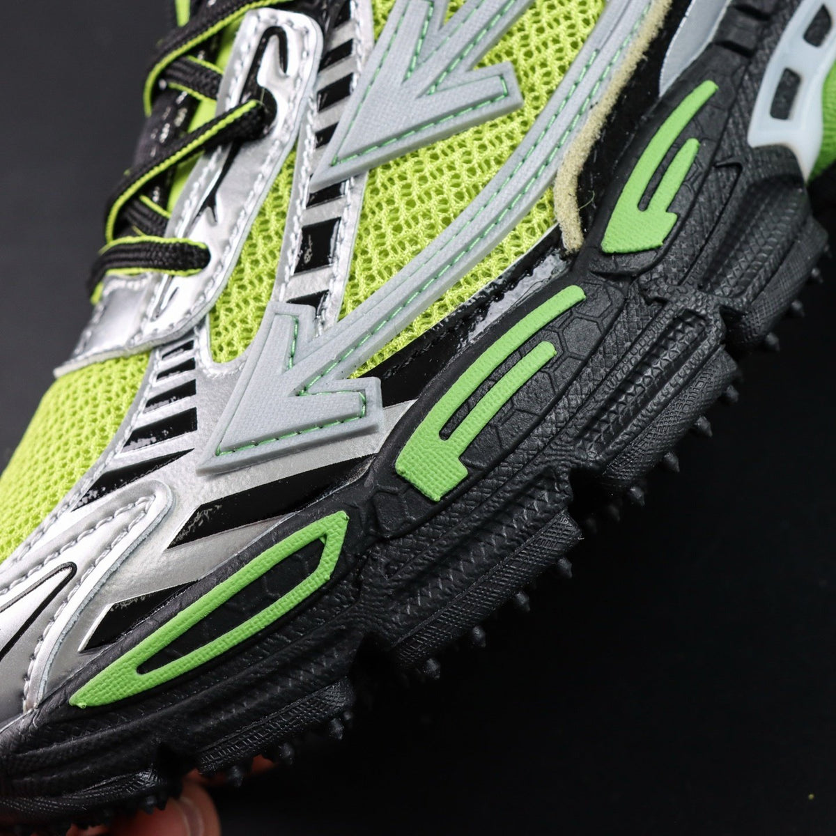 Off-White Be Right Back 'Vert Fluo Noir' — vue 9