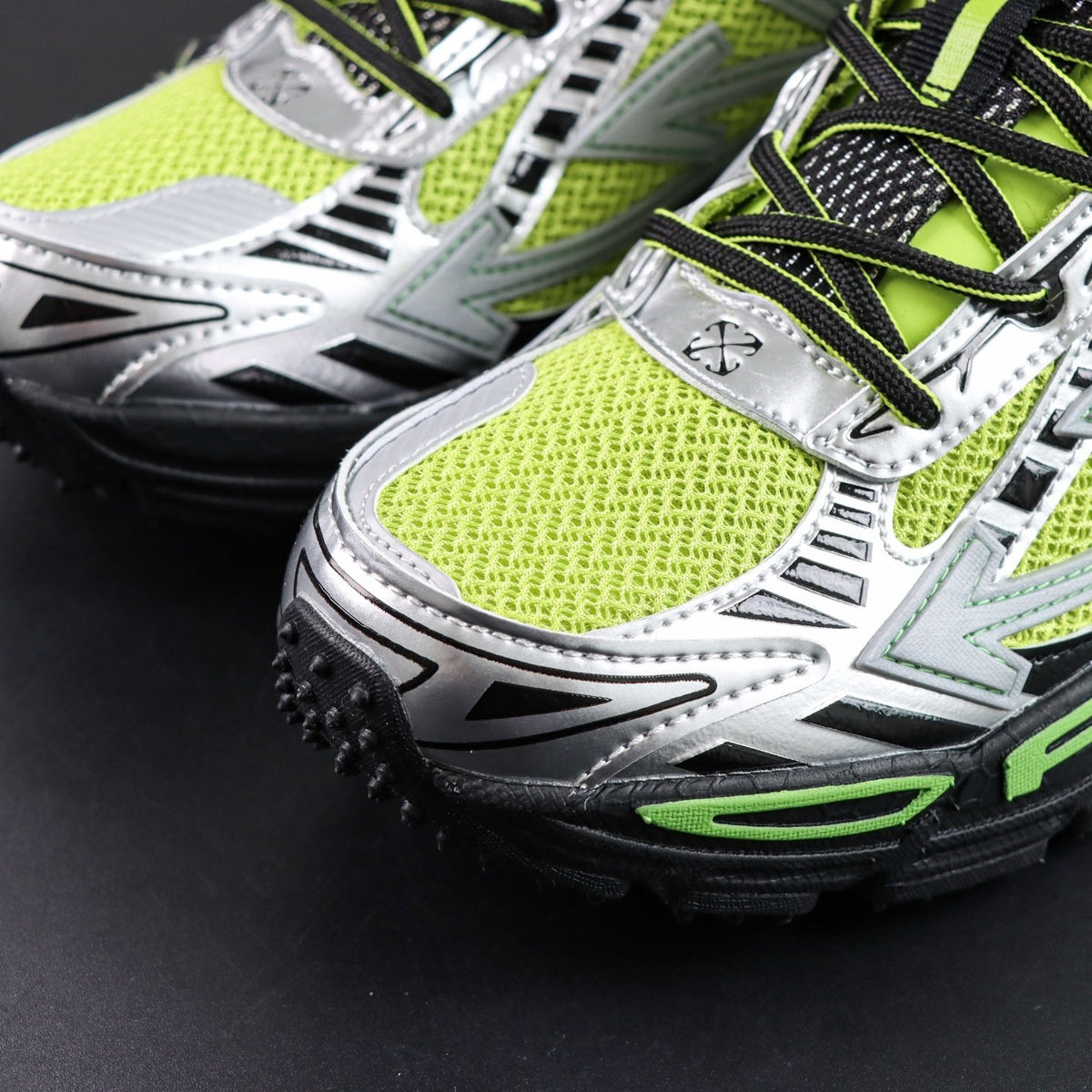 Off-White Be Right Back 'Vert Fluo Noir' — vue 14