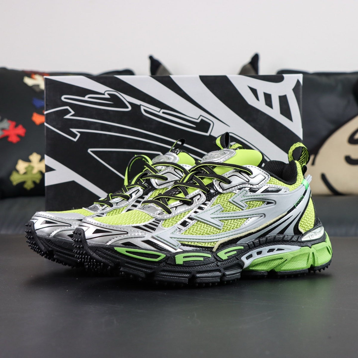 Off-White Be Right Back 'Vert Fluo Noir' — vue 17