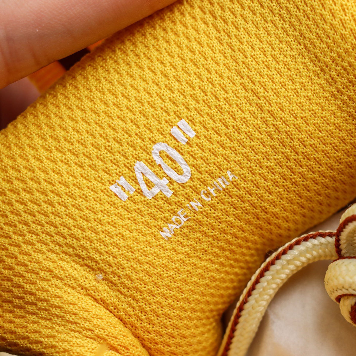 Off-White Be Right Back 'Jaune Doré' — vue 4