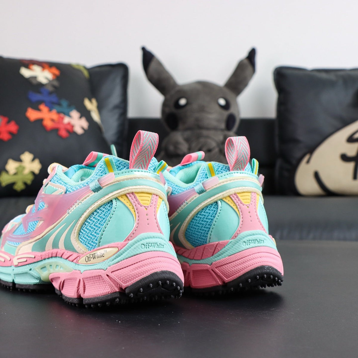 Off-White Be Right Back 'Rose Turquoise' — vue 16