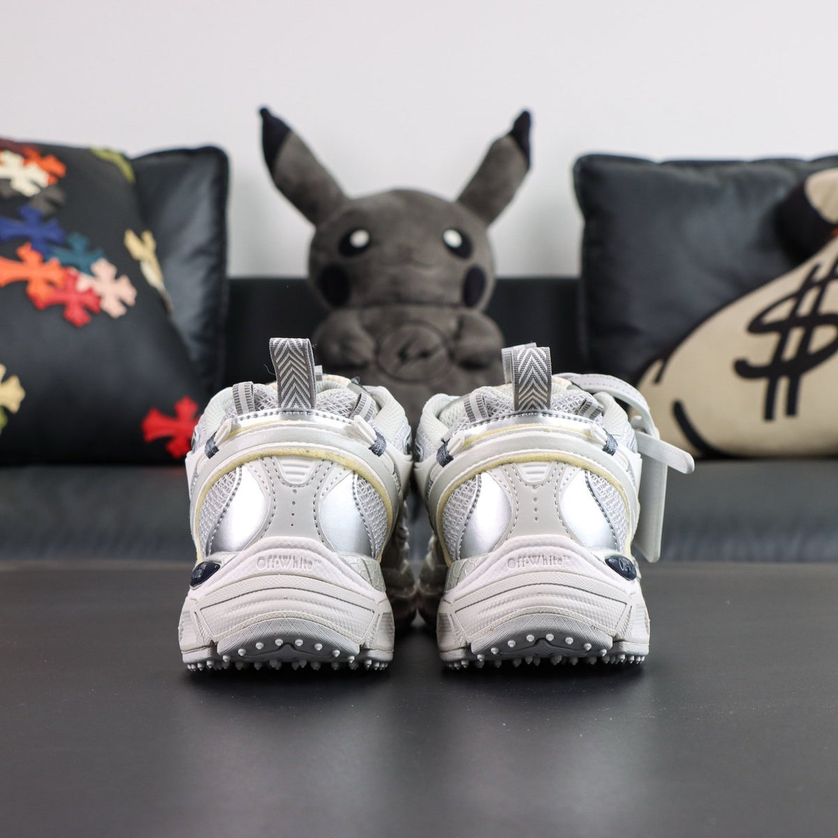 Off-White Be Right Back 'Blanc Argent' — vue 19