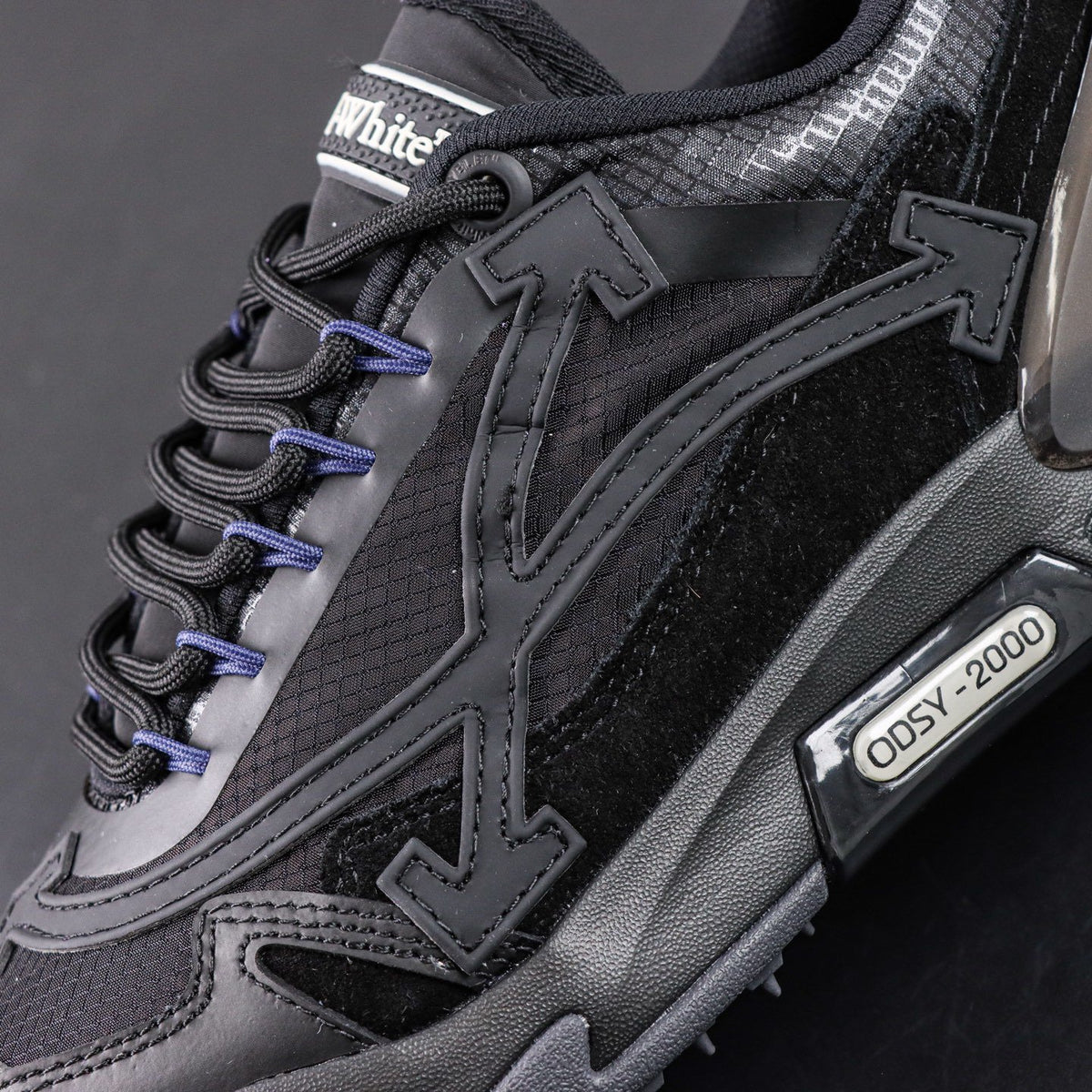 Off-White Odsy-1000 'Noir' — vue 7