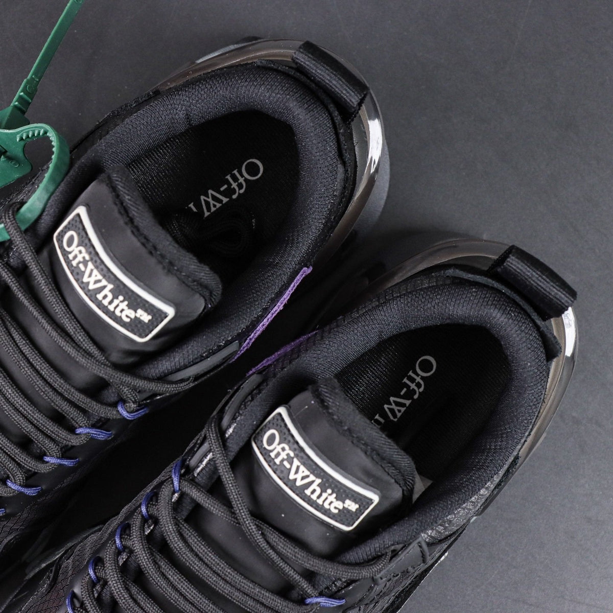 Off-White Odsy-1000 'Noir' — vue 13