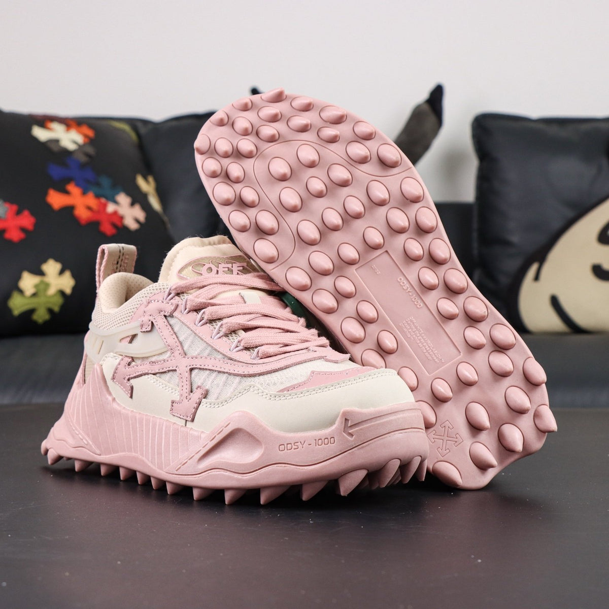 Off-White Odsy-1000 'Rose' — vue 18