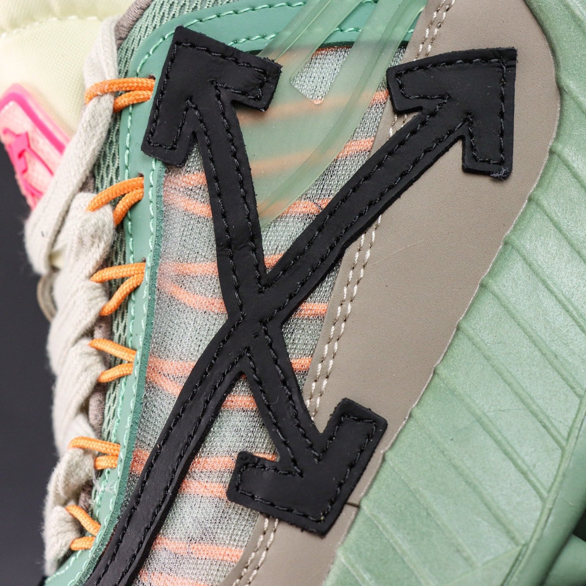 Off-White Odsy-1000 'Vert Sauge' — vue 9