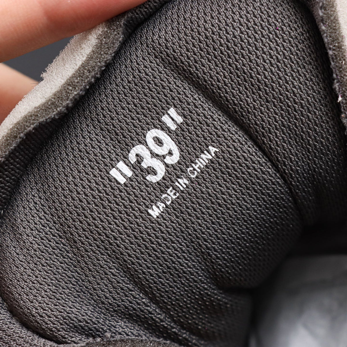 Off-White Odsy-1000 'Noir Intégral' — vue 6