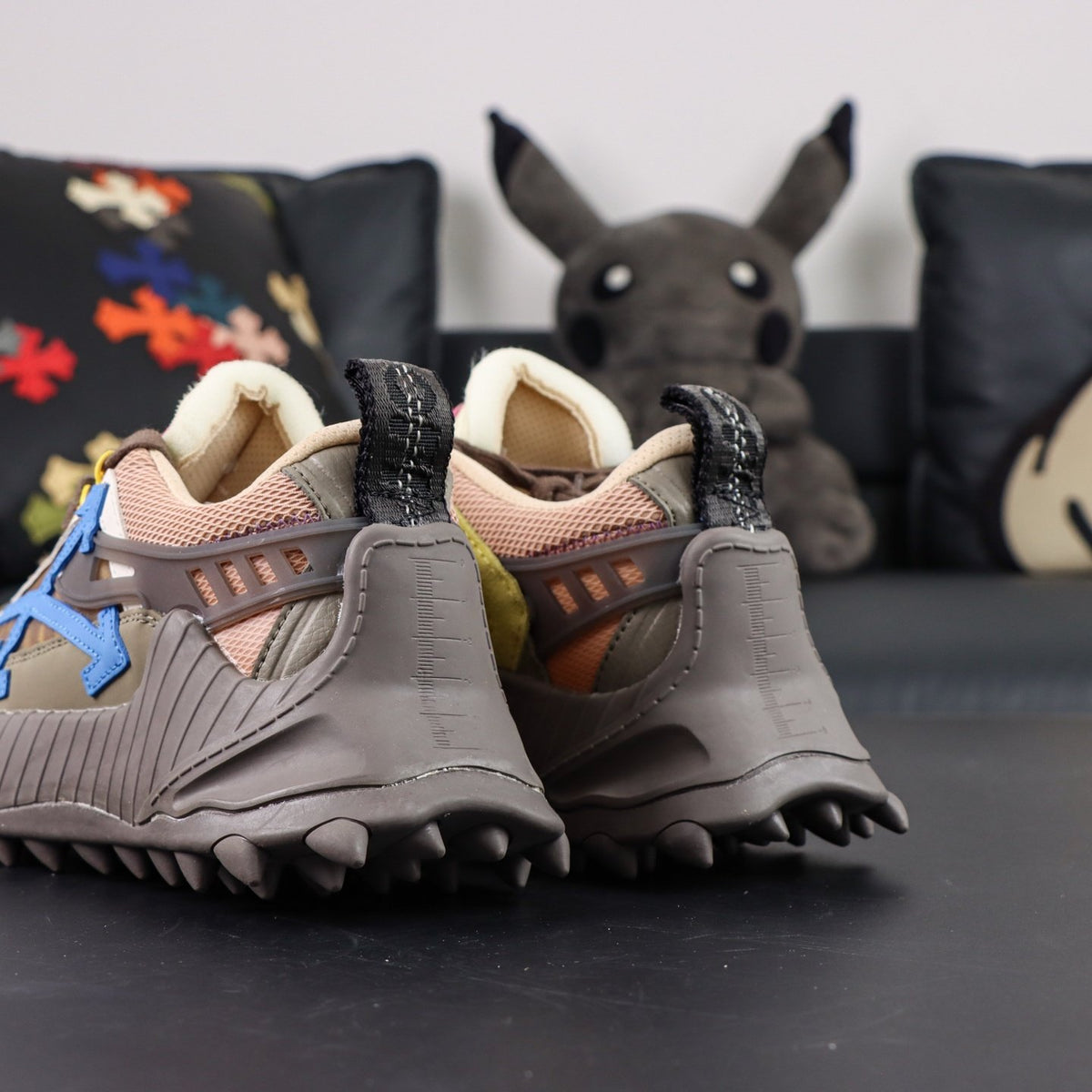 Off-White Odsy-1000 'Marron Bleu' — vue 16