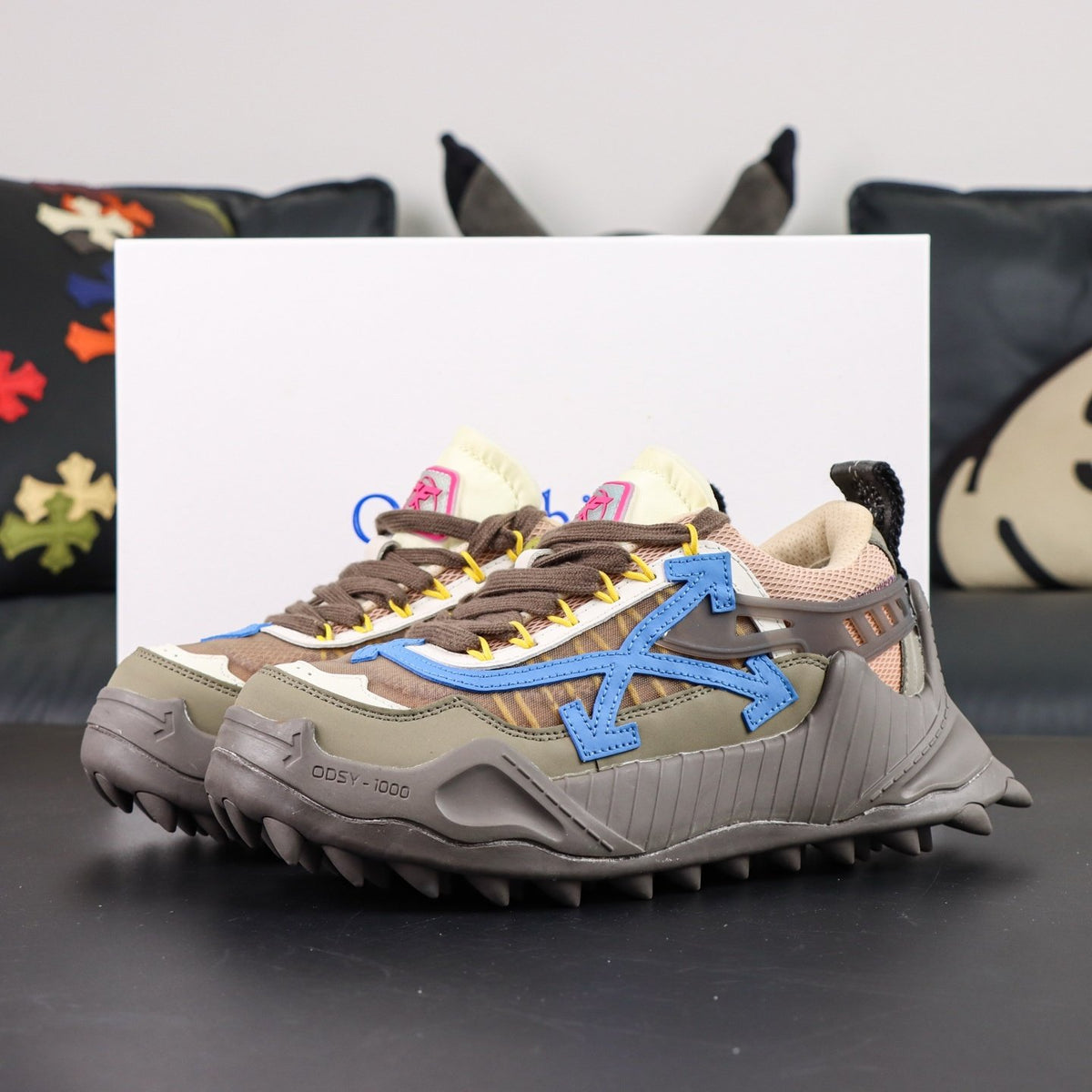 Off-White Odsy-1000 'Marron Bleu' — vue 17