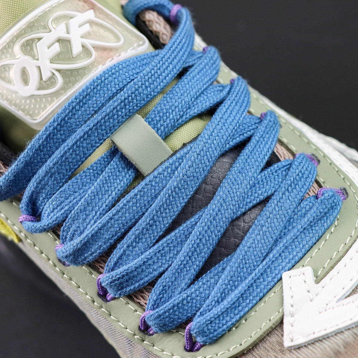 Off-White Odsy-1000 'Noir Bleu Beige' — vue 3