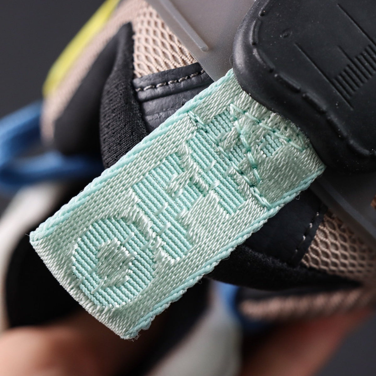 Off-White Odsy-1000 'Noir Bleu Beige' — vue 5