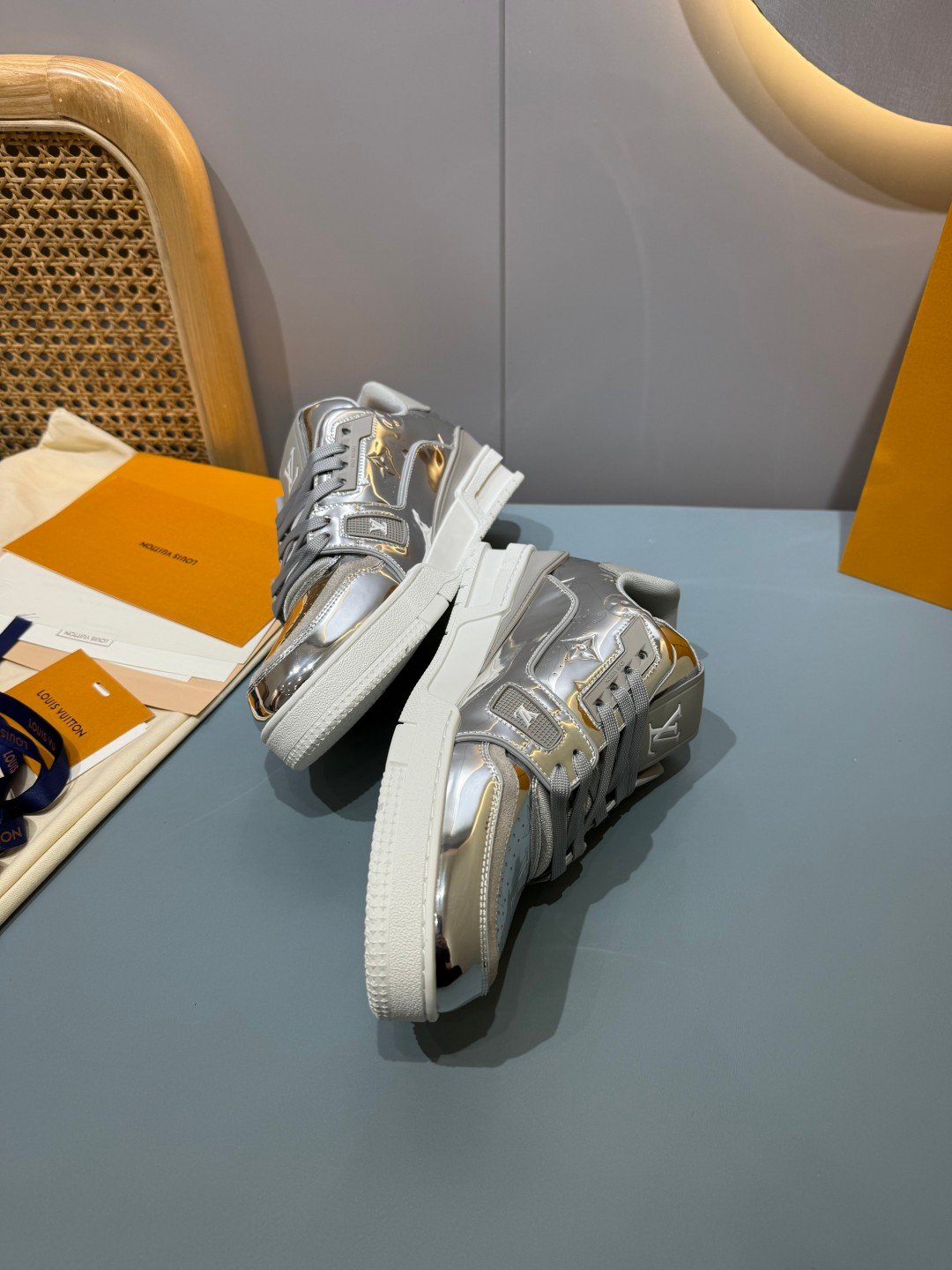Sneakers Trainer 'Argent Métallisé' — vue 15