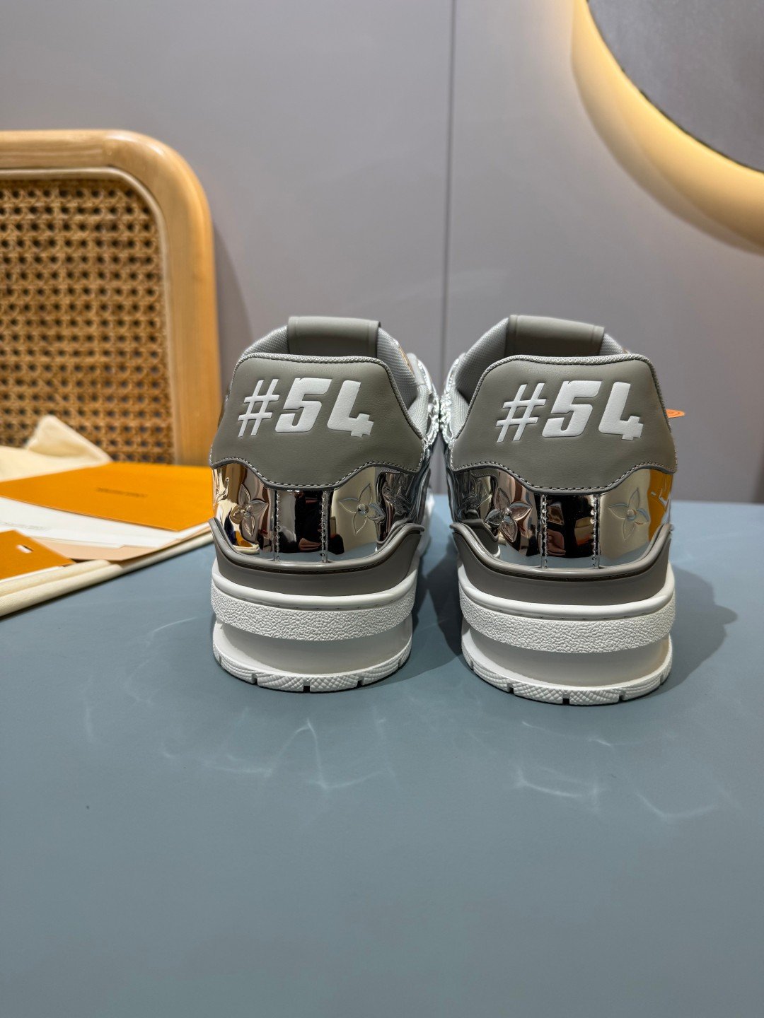 Sneakers Trainer 'Argent Métallisé' — vue 21