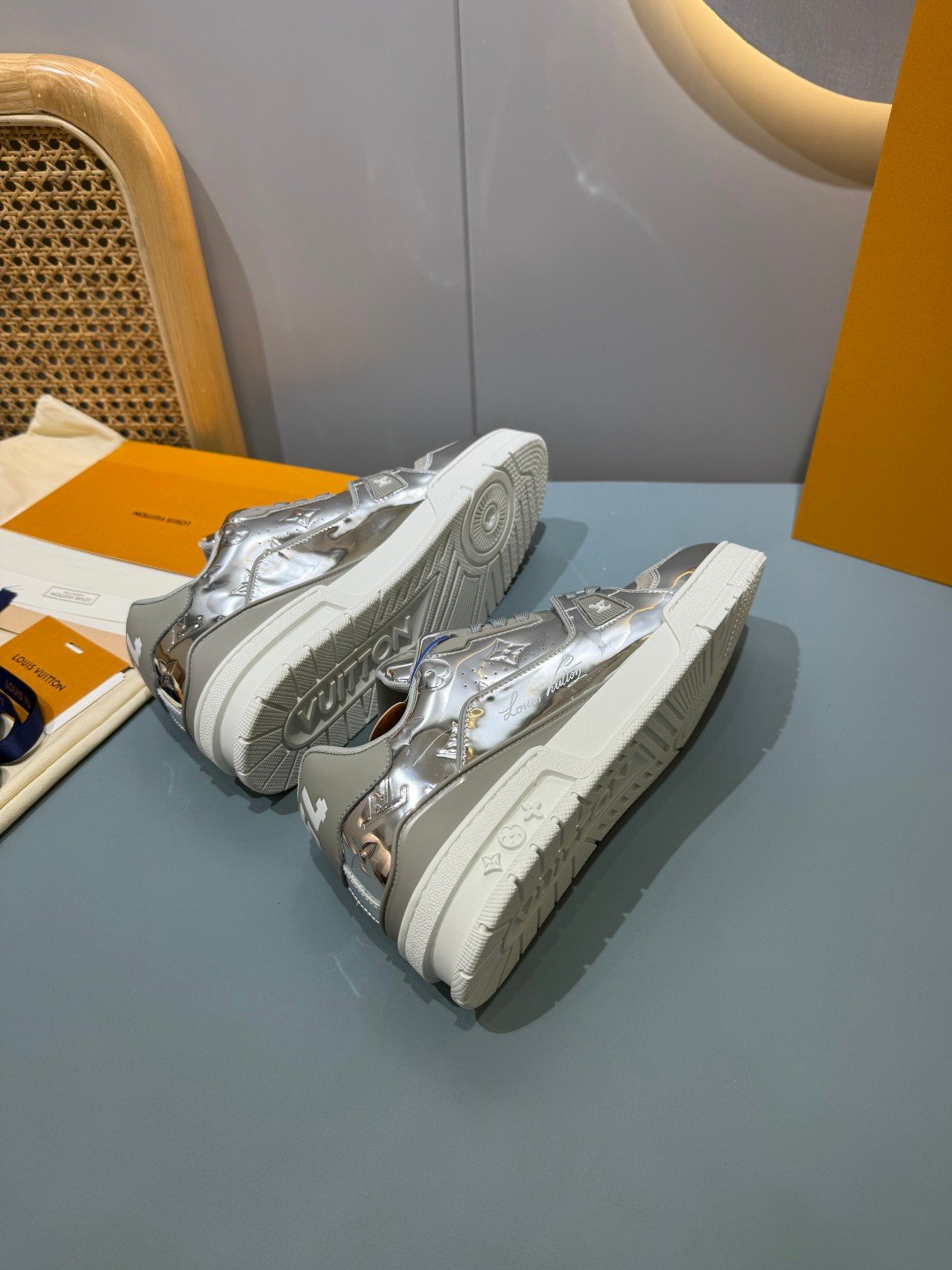 Sneakers Trainer 'Argent Métallisé' — vue 23