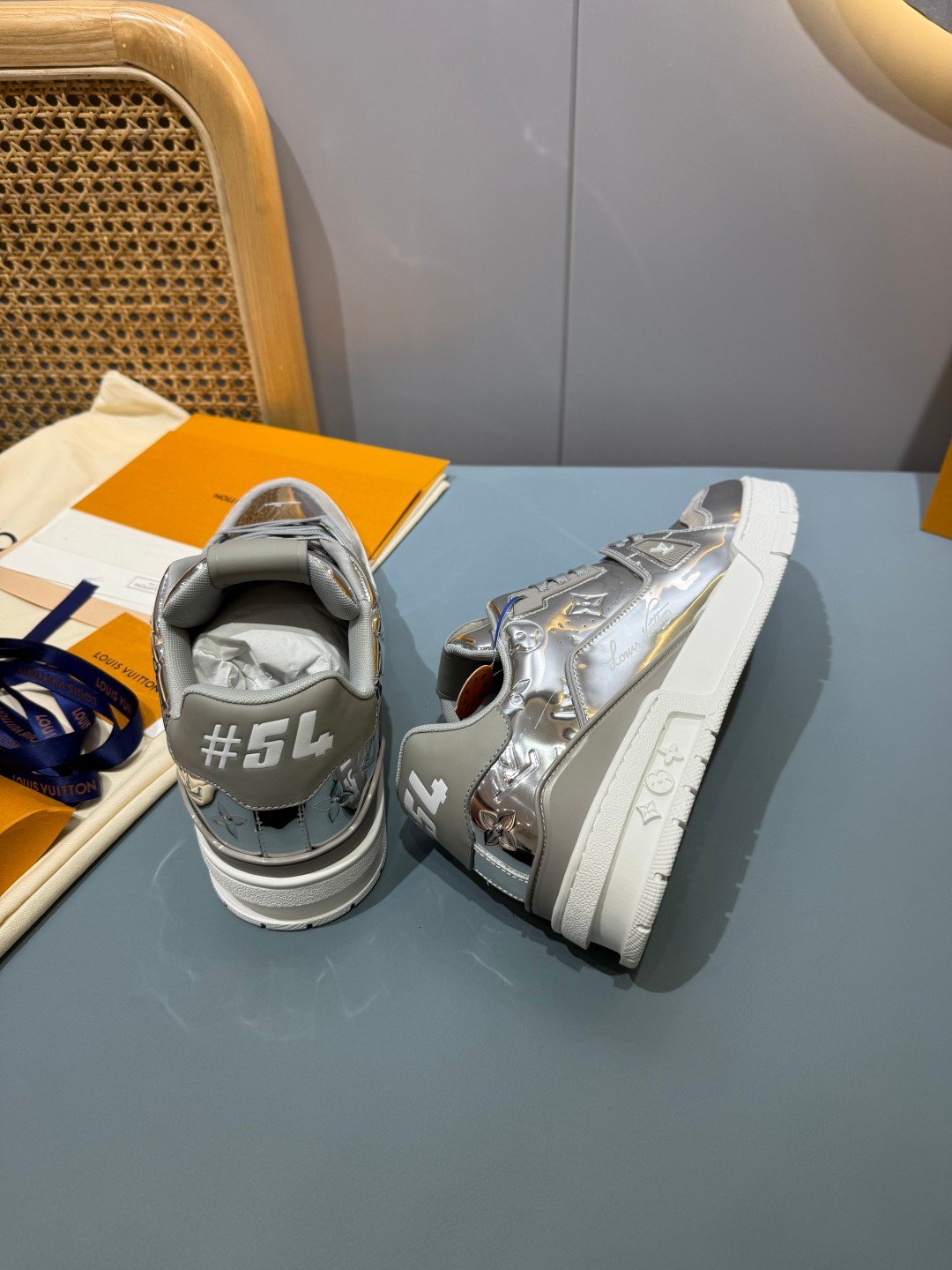 Sneakers Trainer 'Argent Métallisé' — vue 24