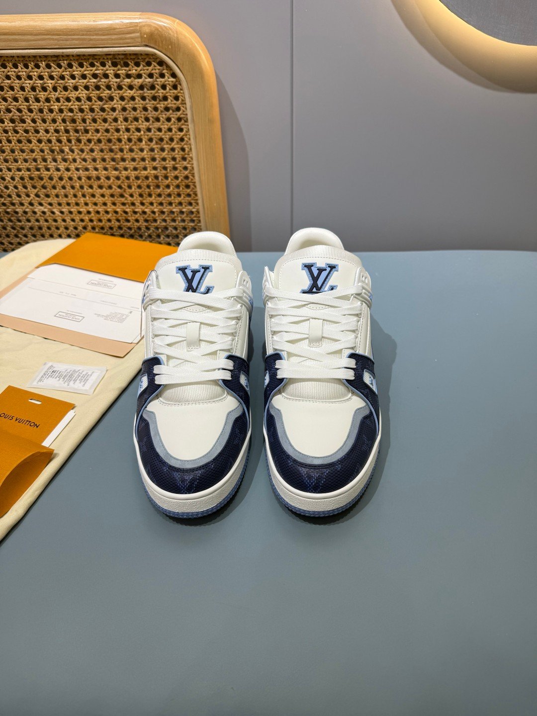 Sneakers Trainer 'Blanc Bleu Denim' — vue 19