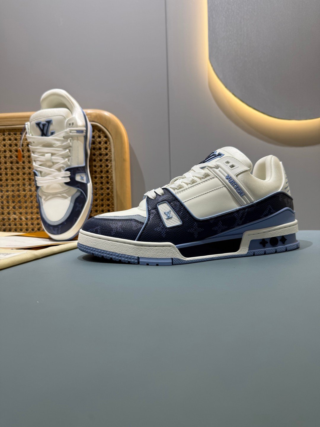 Sneakers Trainer 'Blanc Bleu Denim' — vue 26