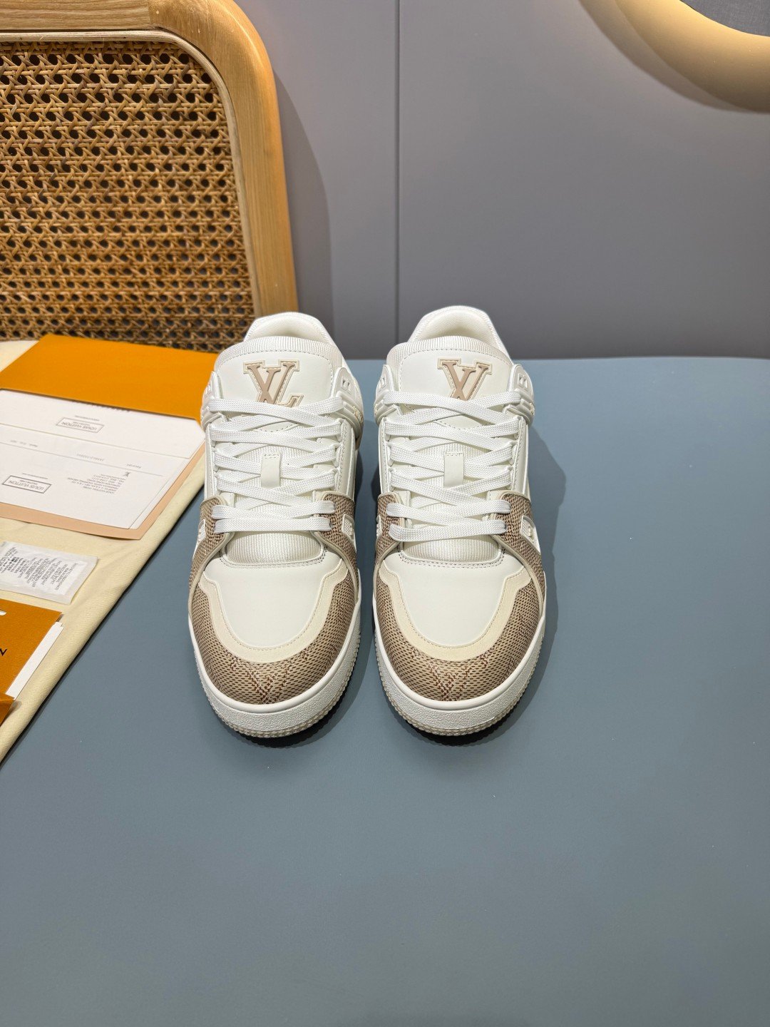 Sneakers Trainer 'Blanc Écru' — vue 17
