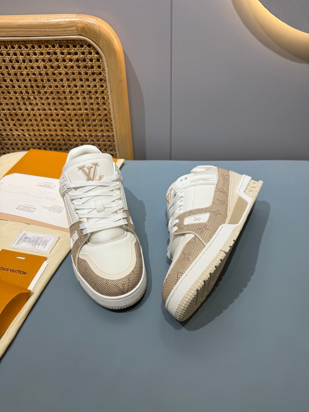 Sneakers Trainer 'Blanc Écru' — vue 32