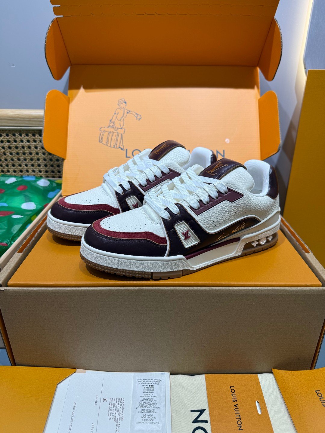 Sneakers Trainer 'Blanc Bordeaux' — vue 4