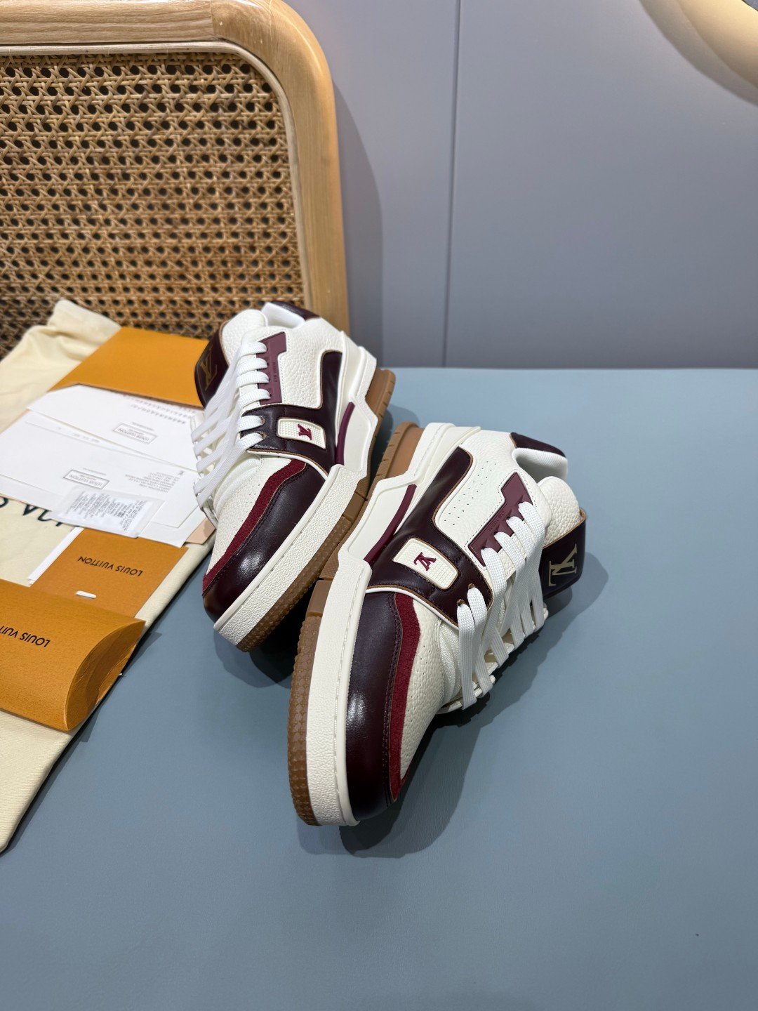 Sneakers Trainer 'Blanc Bordeaux' — vue 15