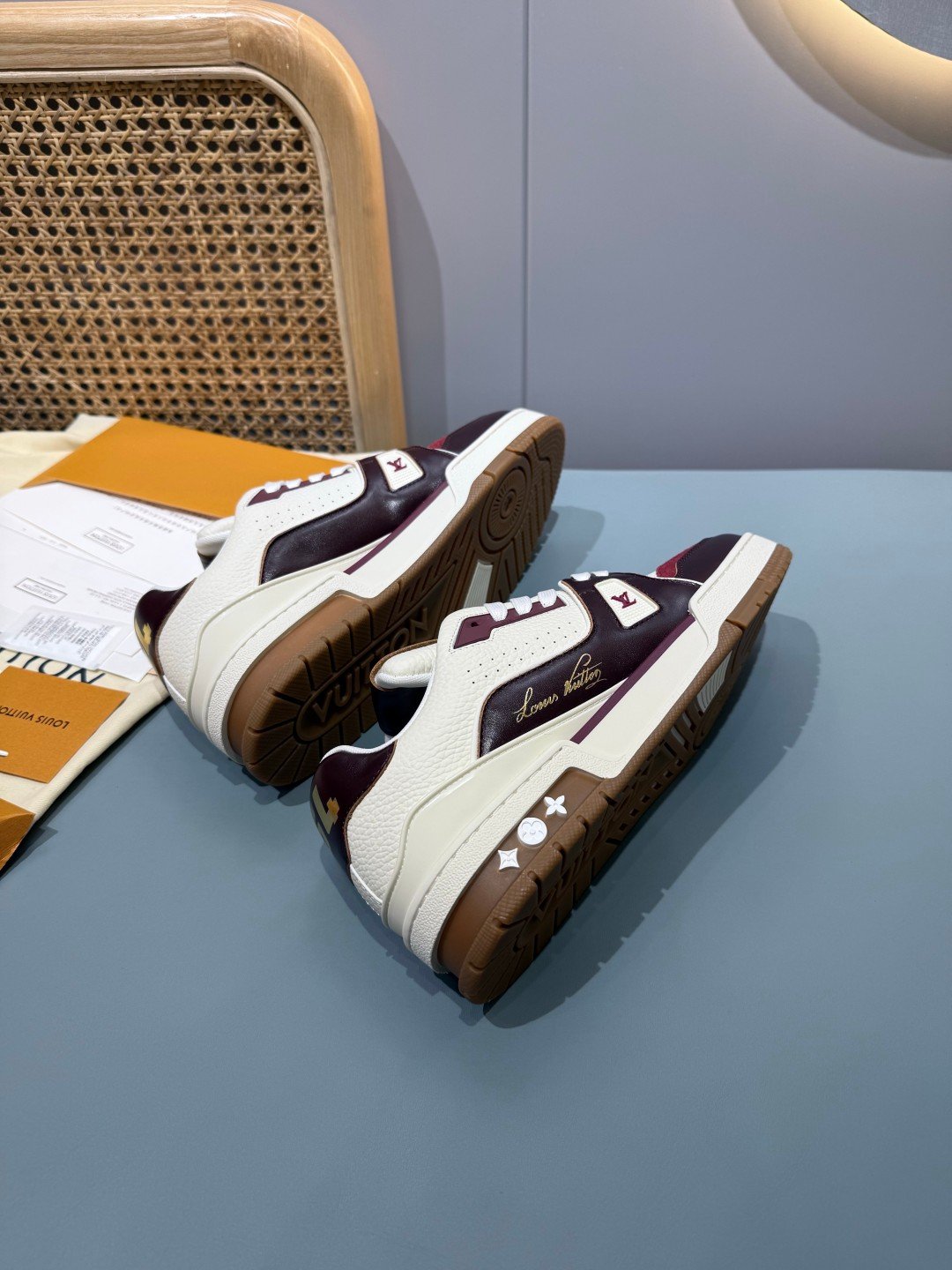 Sneakers Trainer 'Blanc Bordeaux' — vue 23