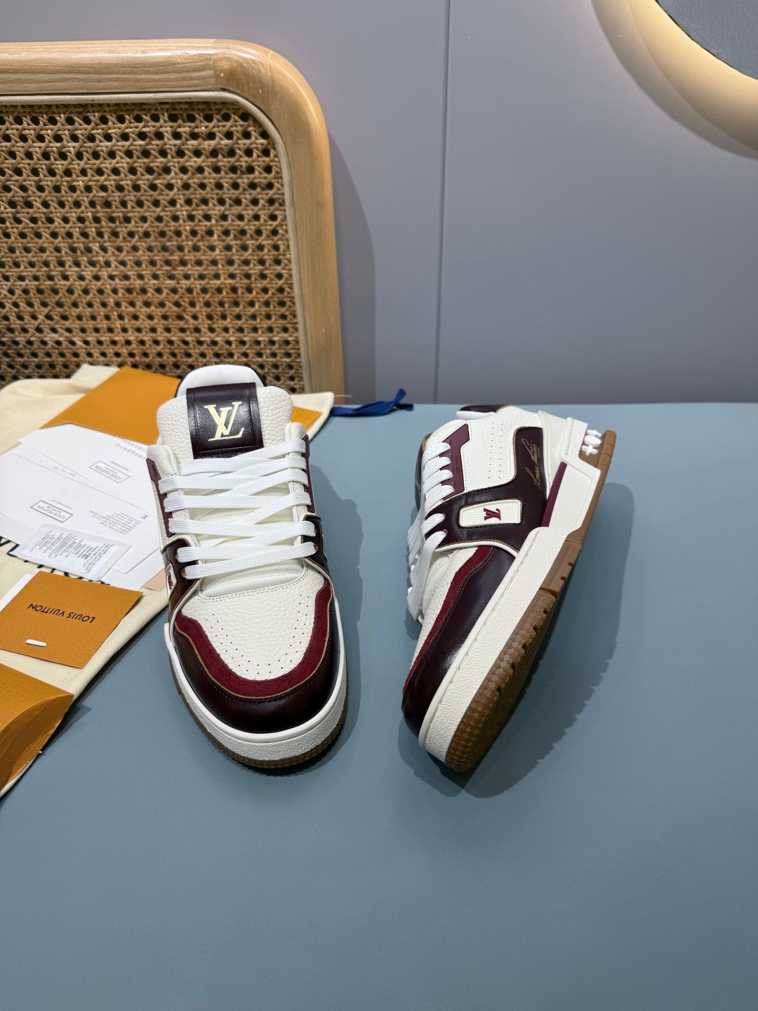 Sneakers Trainer 'Blanc Bordeaux' — vue 33
