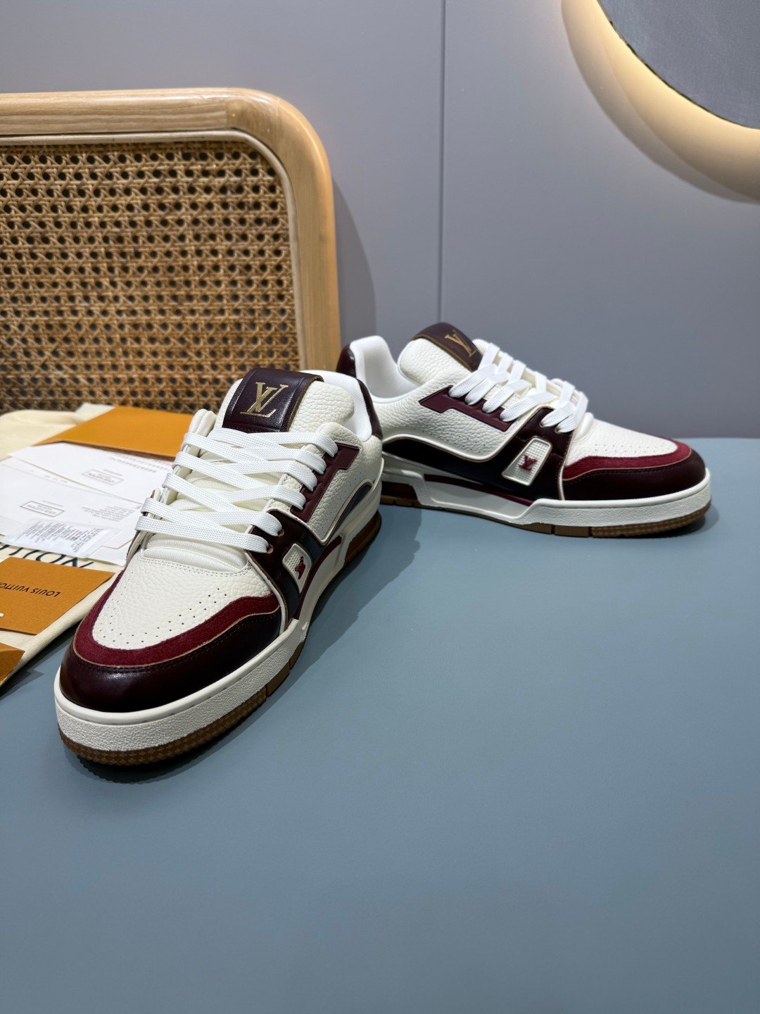 Sneakers Trainer 'Blanc Bordeaux' — vue 35