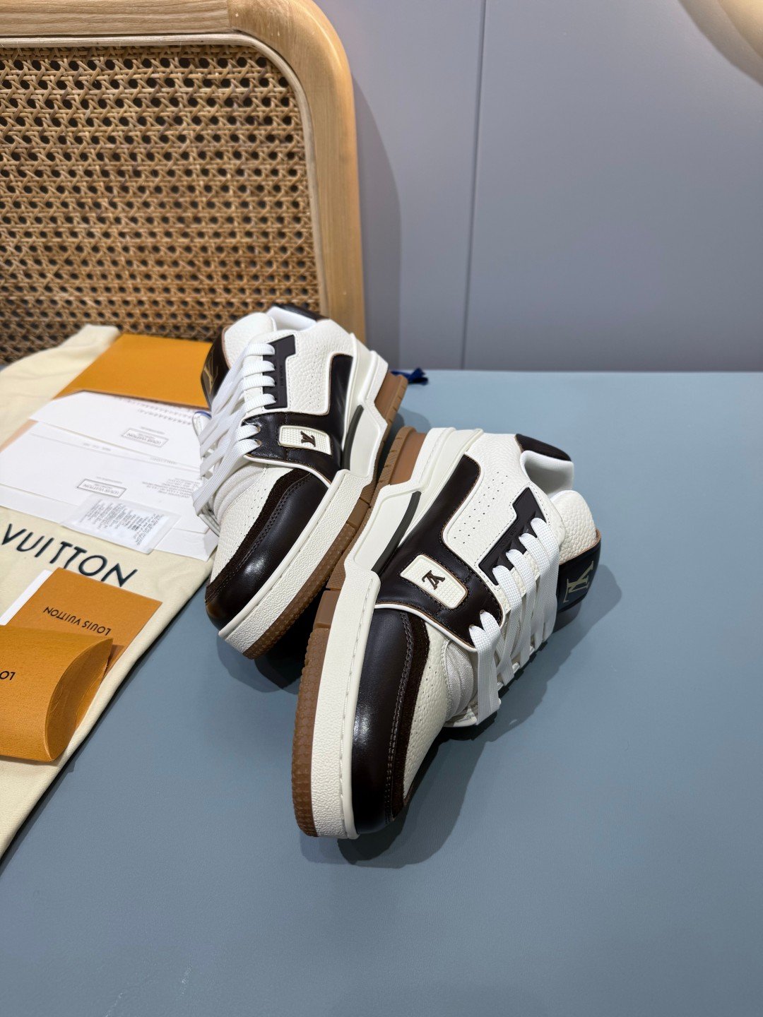 Sneakers Trainer 'Blanc Noir Marron' — vue 15