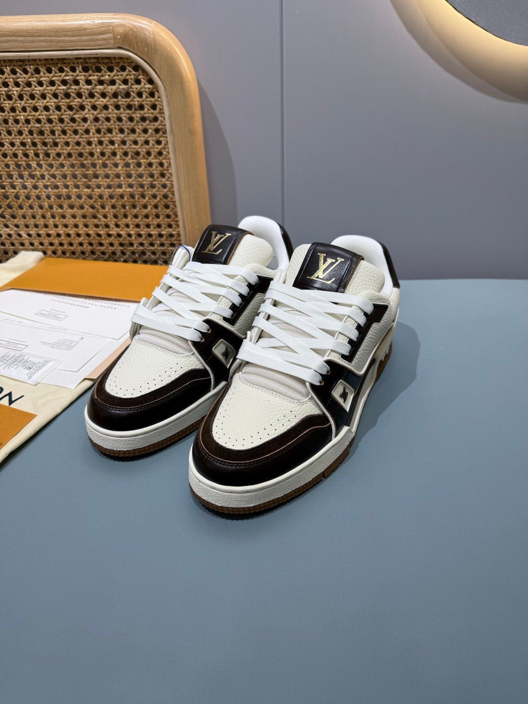 Sneakers Trainer 'Blanc Noir Marron' — vue 16