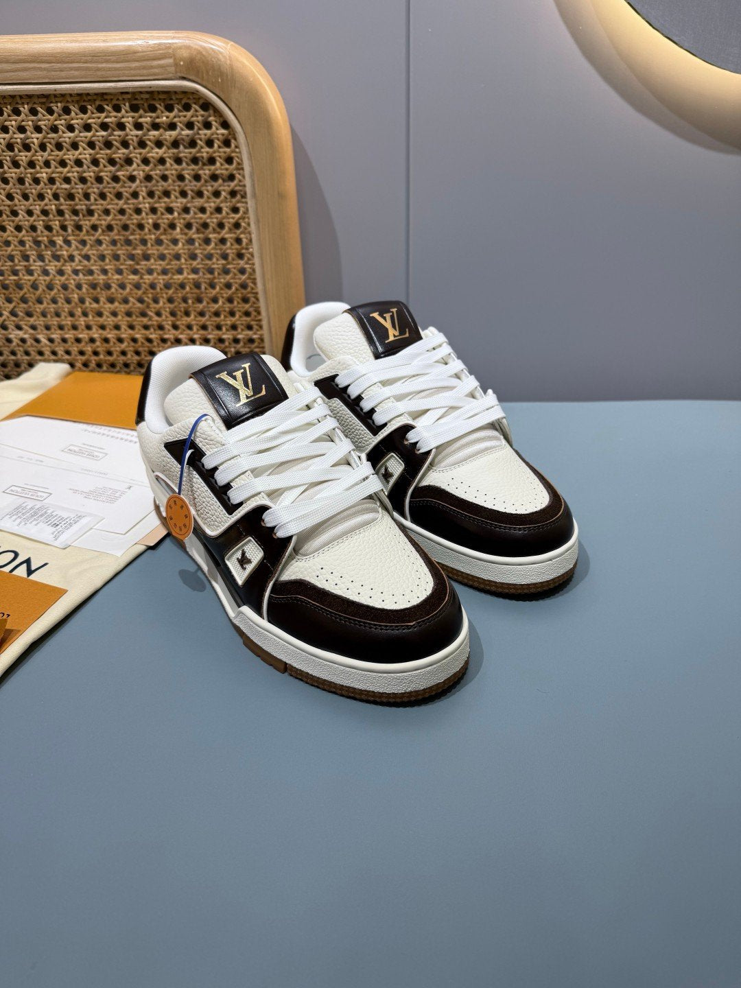 Sneakers Trainer 'Blanc Noir Marron' — vue 17
