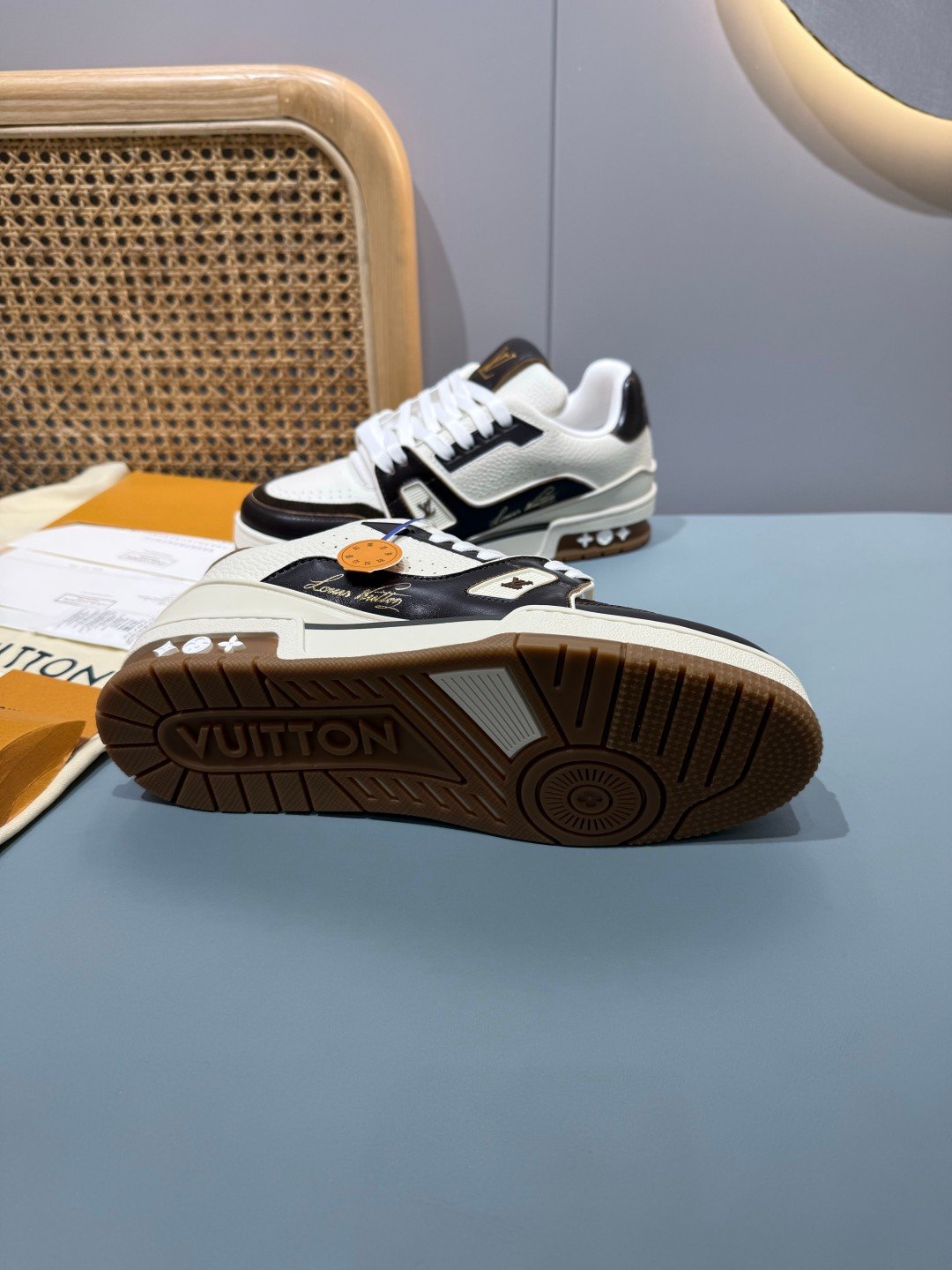 Sneakers Trainer 'Blanc Noir Marron' — vue 19