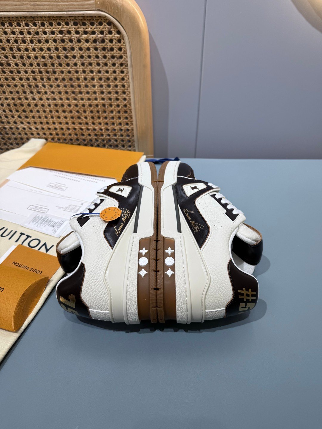 Sneakers Trainer 'Blanc Noir Marron' — vue 20