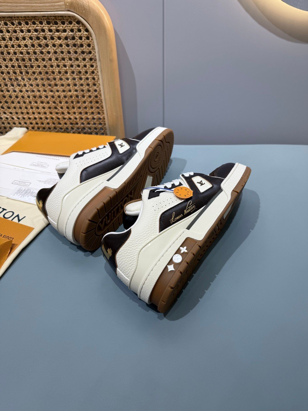 Sneakers Trainer 'Blanc Noir Marron' — vue 23