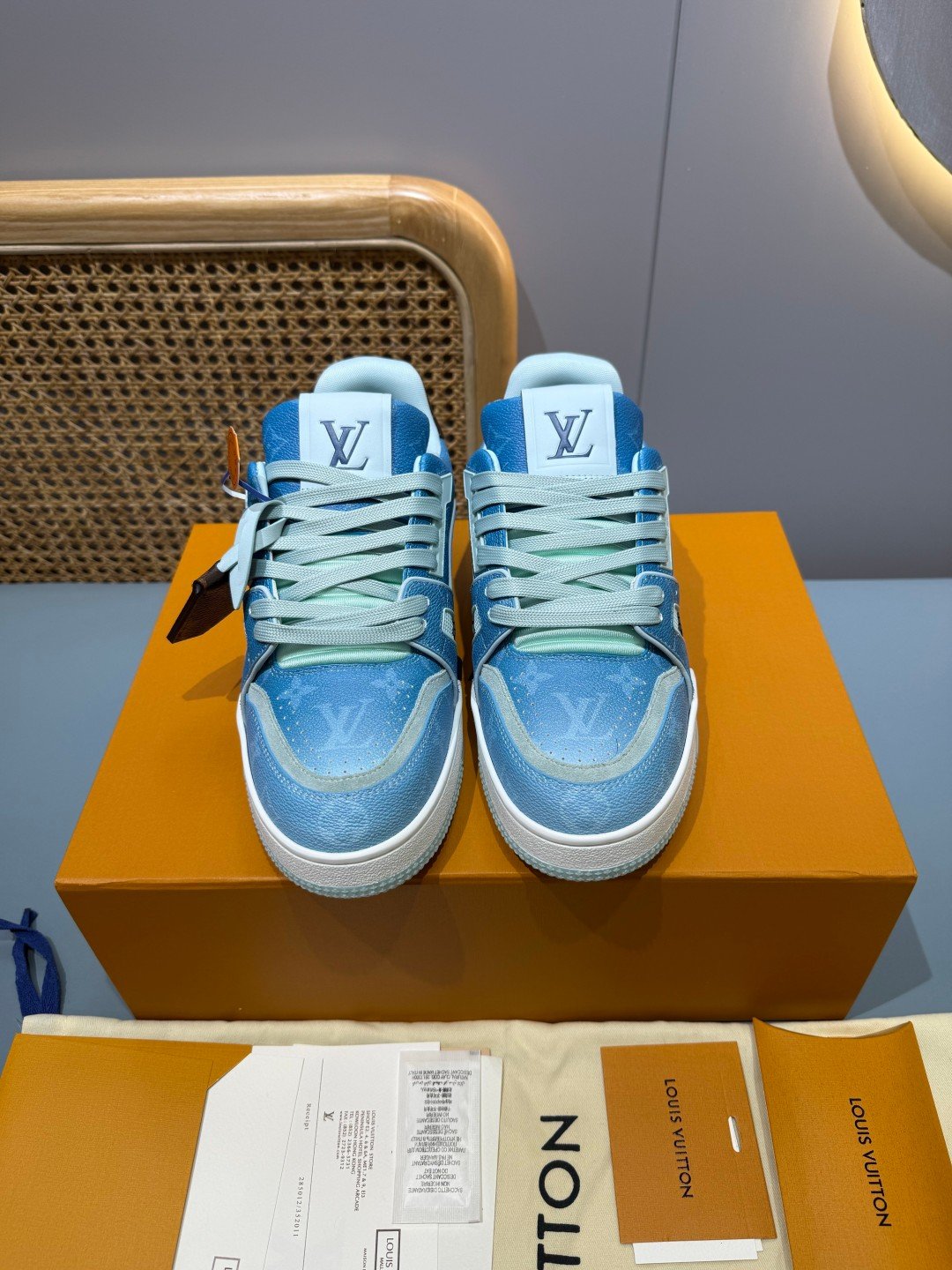 Sneakers Trainer 'Bleu Glacier' — vue 29