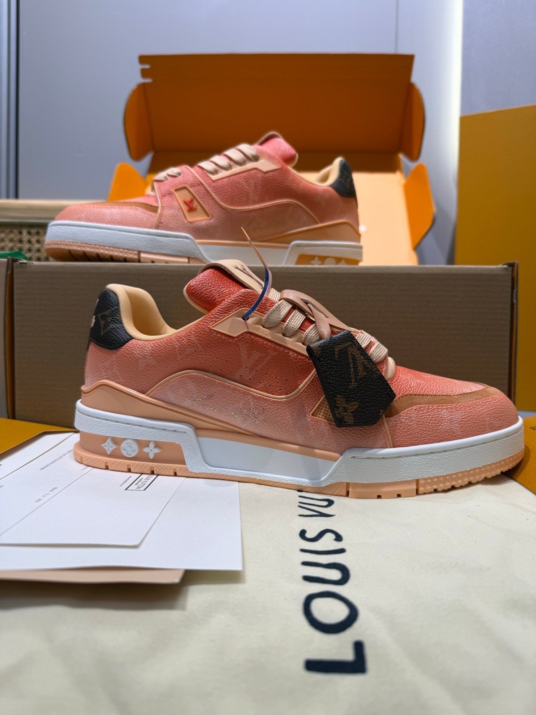 Sneakers Trainer 'Saumon' — vue 2