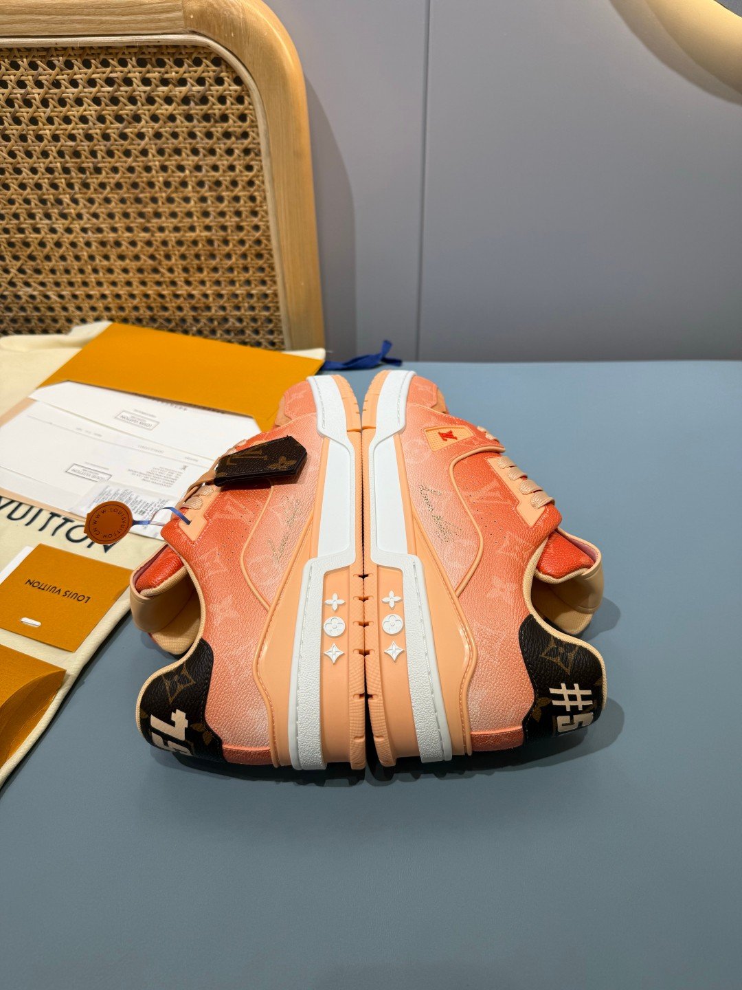 Sneakers Trainer 'Saumon' — vue 20