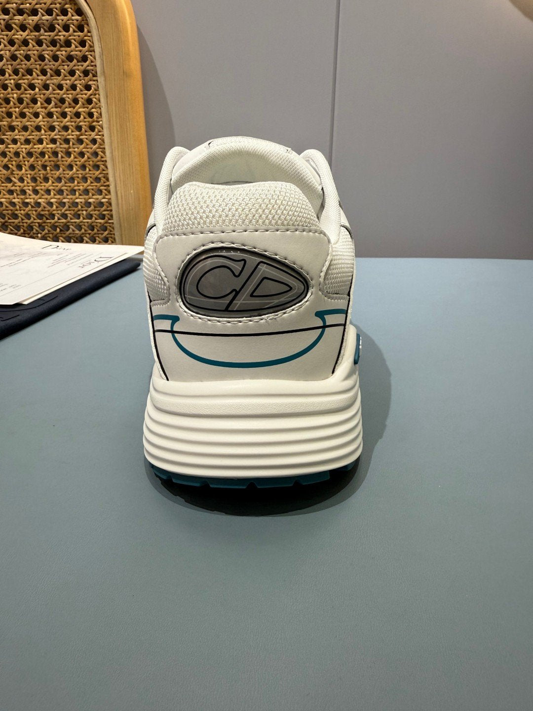 Sneakers B30 'Blanc et Bleu Pétrole' — vue 10