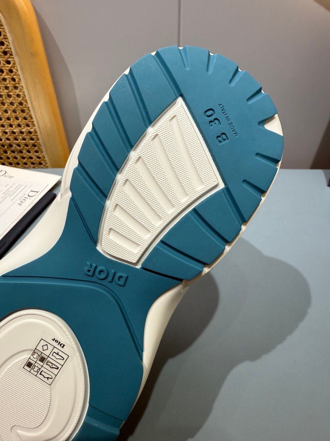 Sneakers B30 'Blanc et Bleu Pétrole' — vue 11