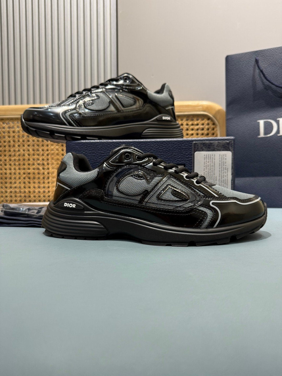 Sneakers B30 'Noir et Gris' — vue 23