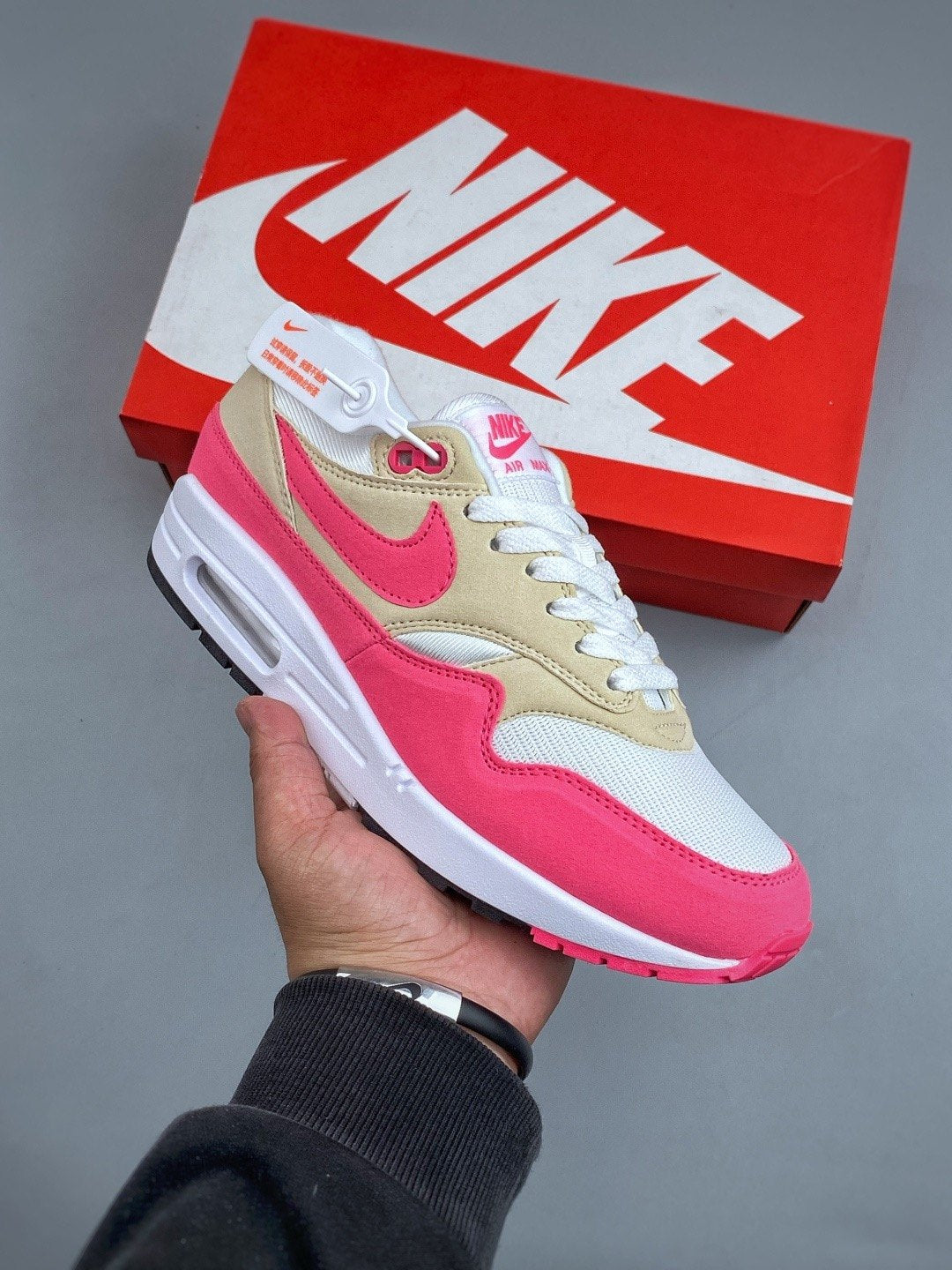 Nike Air Max 1 'Rose Beige' — vue 4
