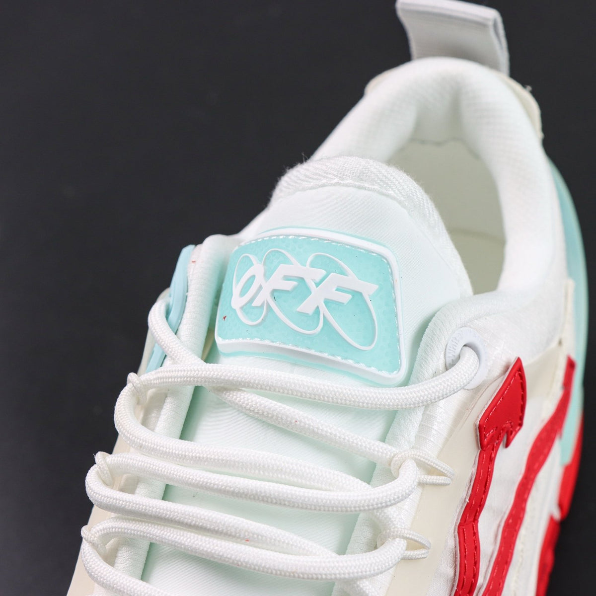 Off-White Odsy-2000 'Blanc Rouge' — vue 5