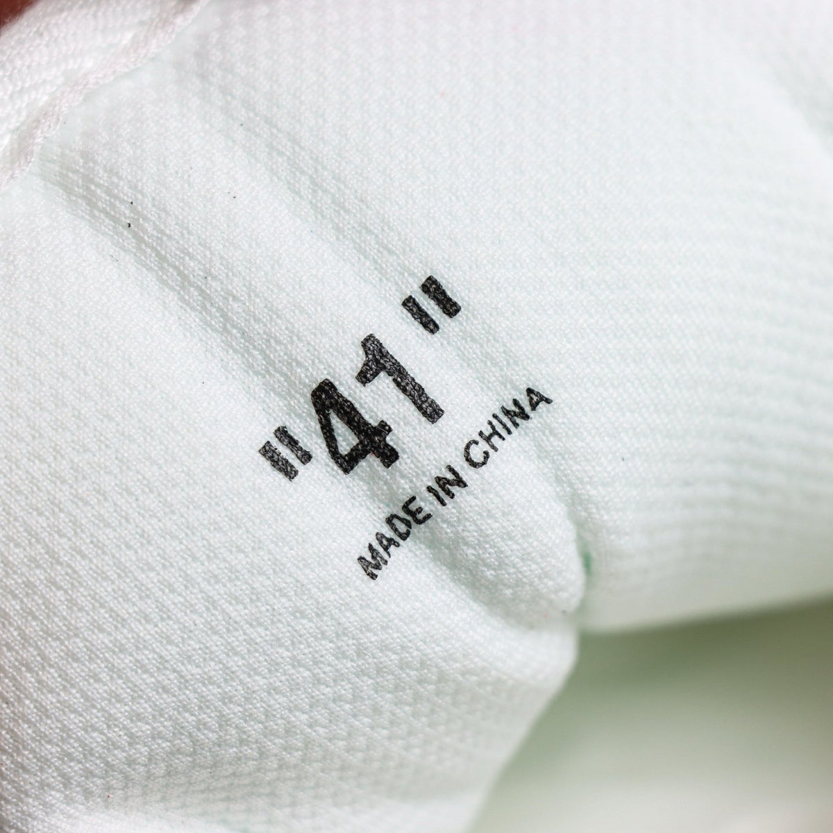 Off-White Odsy-2000 'Blanc Rouge' — vue 9
