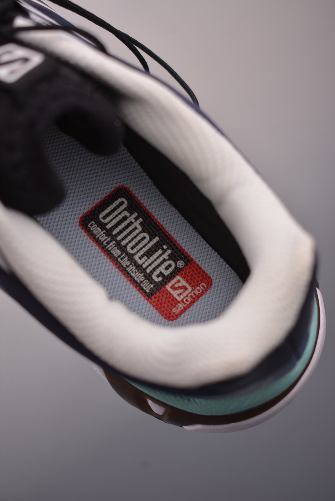 Sneakers XT-6 ADV 'Ebony Vanilla Ice Atlantis' — vue 3