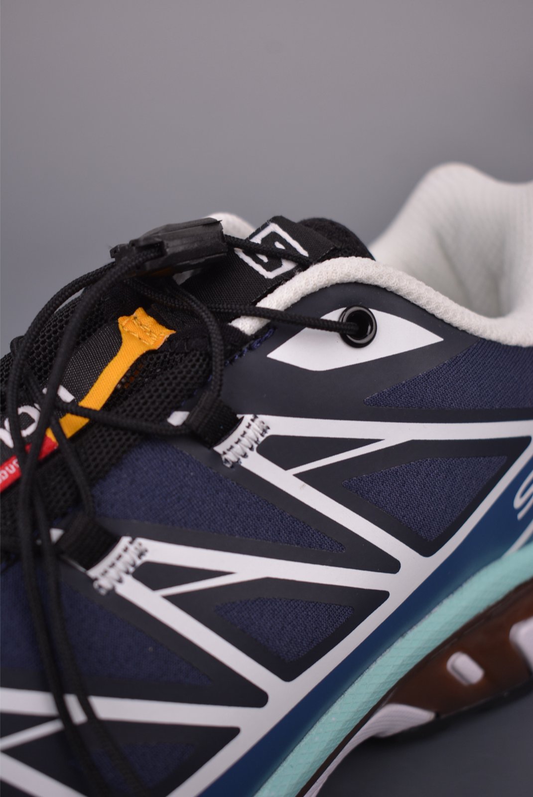 Sneakers XT-6 ADV 'Ebony Vanilla Ice Atlantis' — vue 5