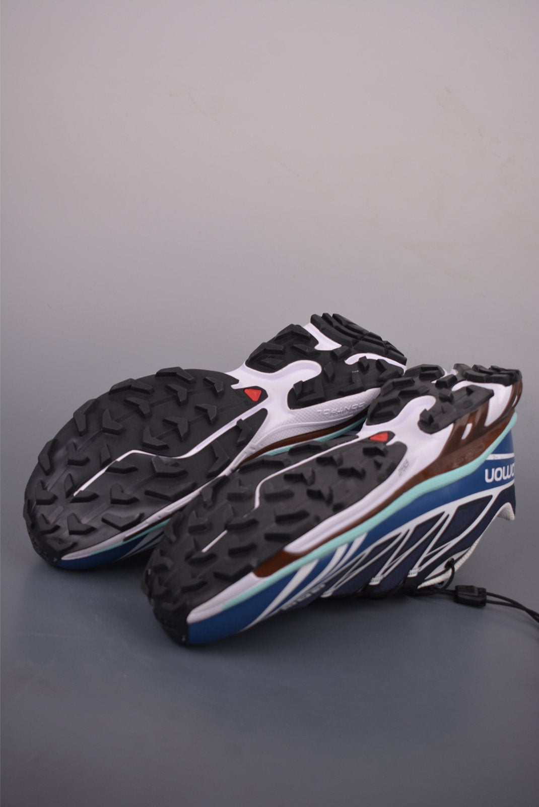 Sneakers XT-6 ADV 'Ebony Vanilla Ice Atlantis' — vue 8