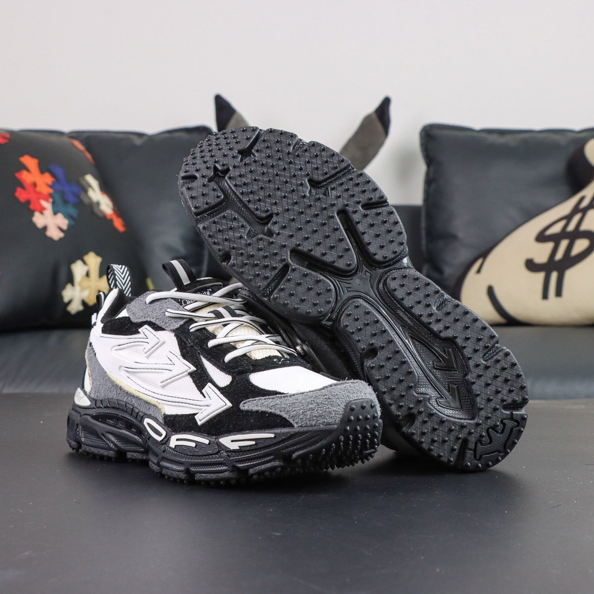 Off-White Odsy-2000 'Noir Blanc' — vue 16